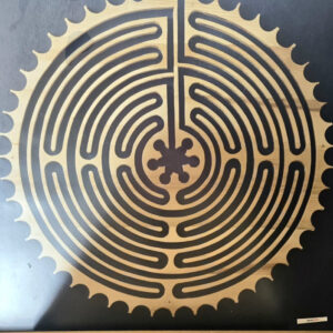 Geometrisches Labyrinth im Zahnrad