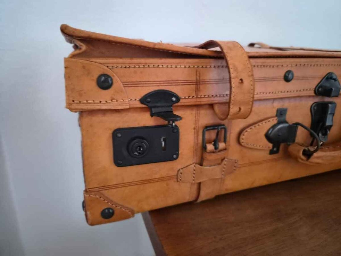 Heller Leder-Reisekoffer – Bild 2