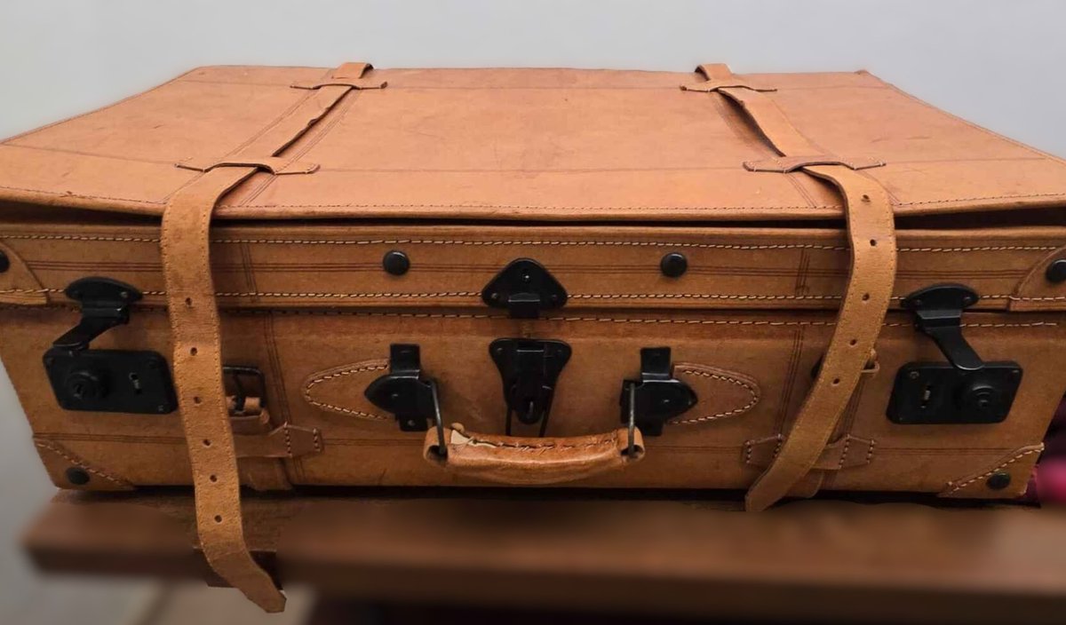 Heller Leder-Reisekoffer – Bild 7