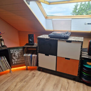 Upcycling Plattenspielerschrank Ikea Eigenbau