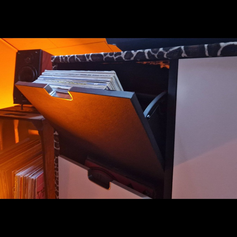 Upcycling Plattenspielerschrank Ikea Eigenbau – Bild 4