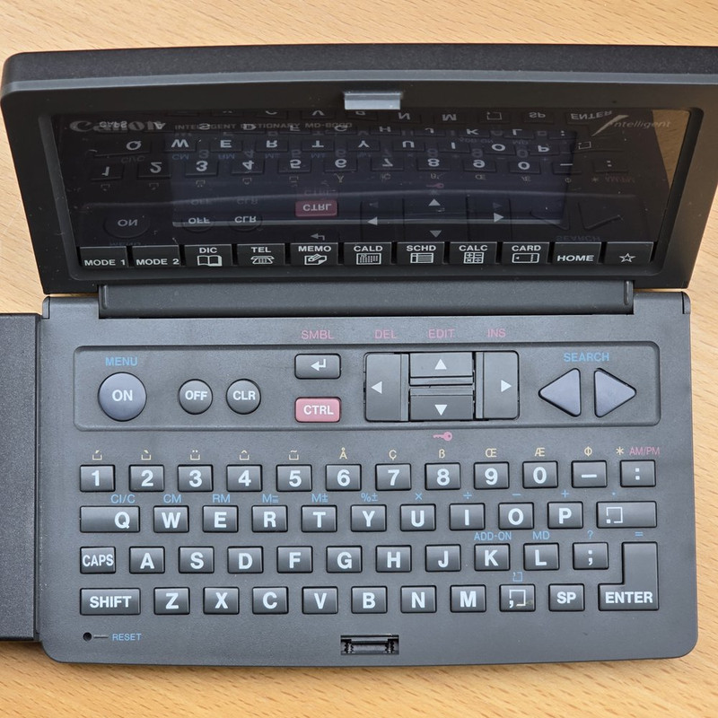 Canon Wordtank MD-8000 mit IC Card MD-110 – Bild 2