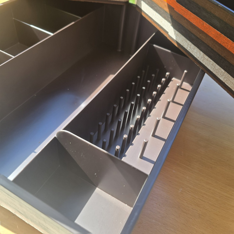 Hom'Univers Nähbox mit Streifen – Bild 7